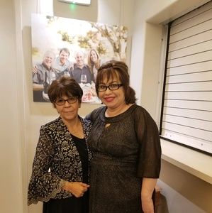 Meet your Posher, Mirna